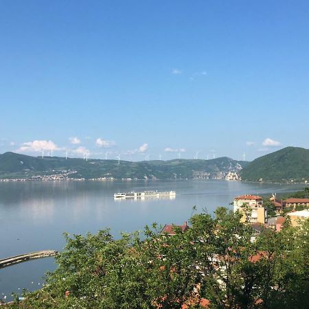 Apartmani Vidikovac Golubac Exterior foto